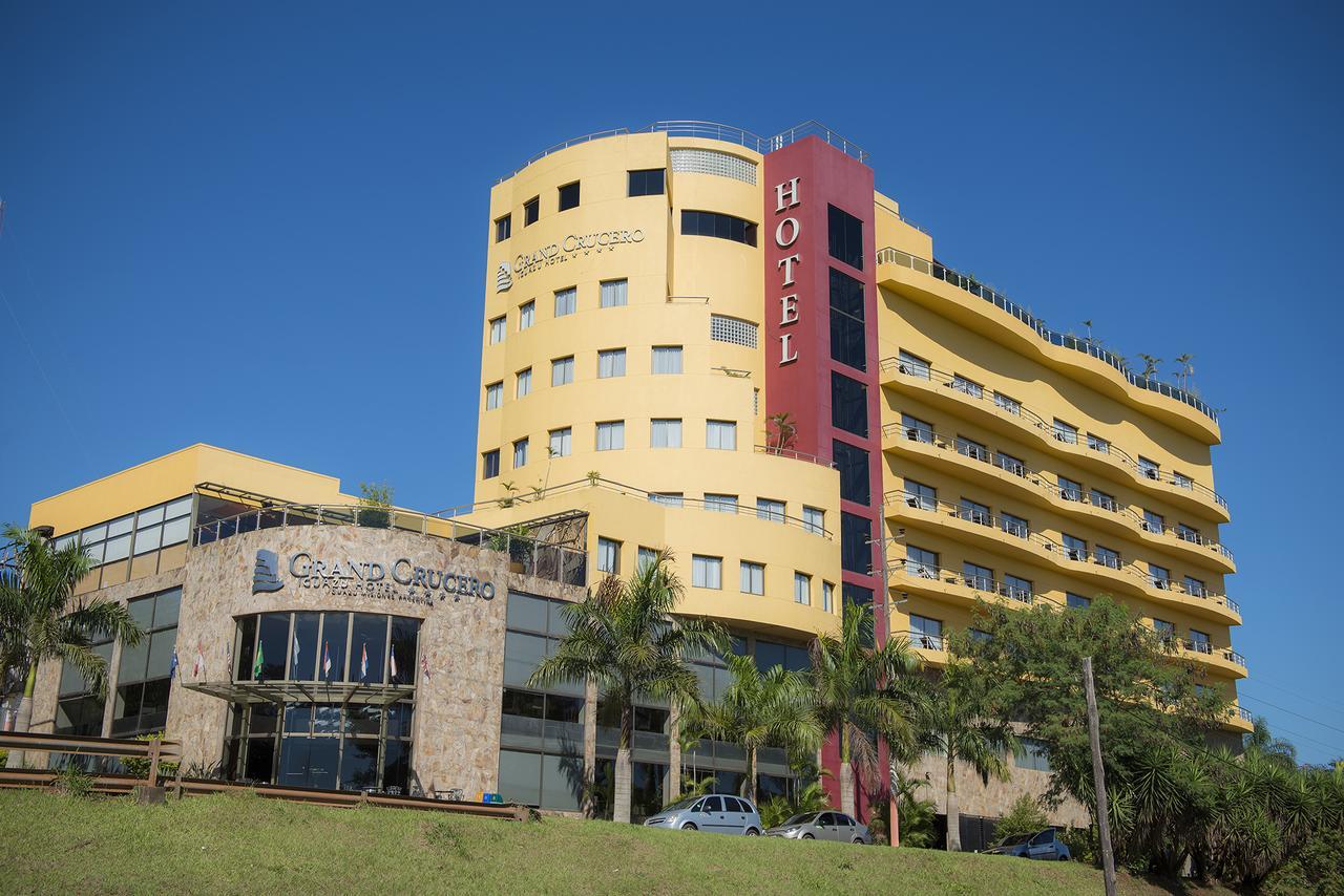 Grand Crucero Hotel Puerto Iguazu Exterior photo